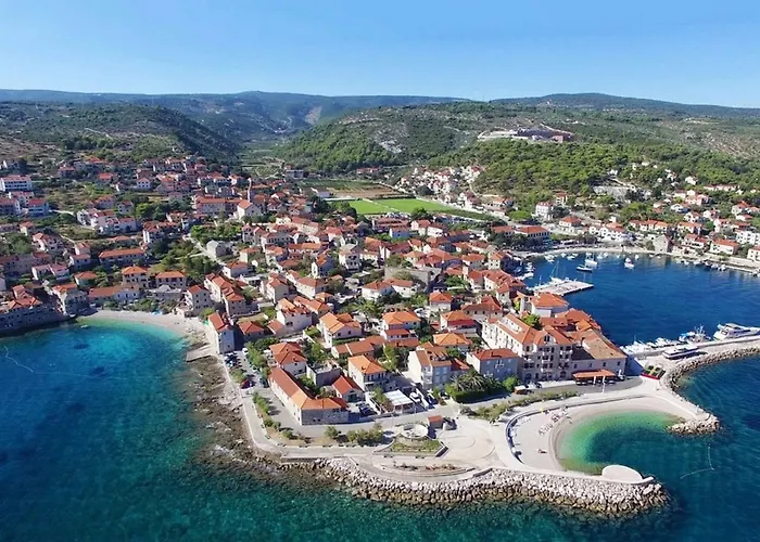 House With Wifi Postira, Brac - 701 * Postira